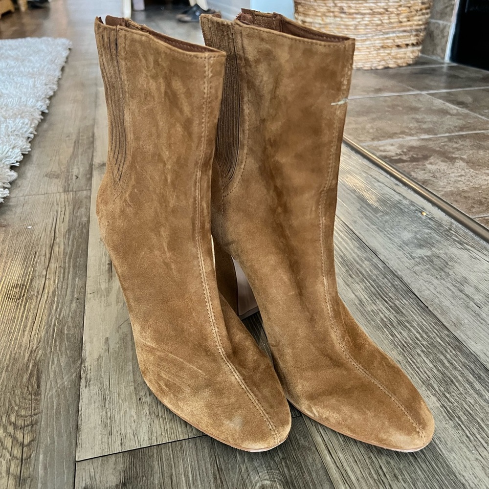Steve Madden faux Suede Boots (worn 2x) 7.5